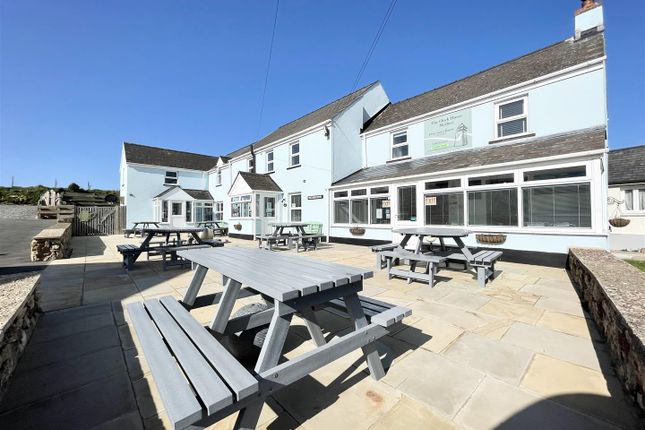 8 bed property