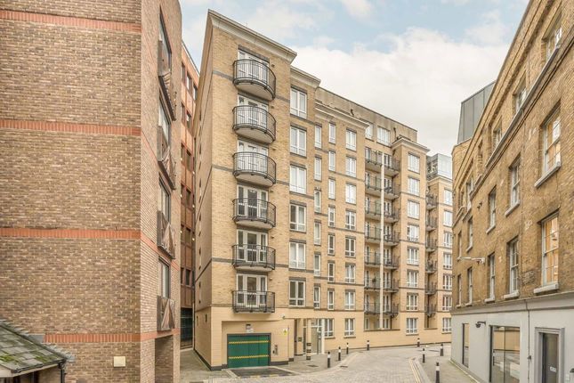 Bartholomew Close, London EC1A 1 bed flat for sale