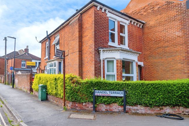 3 bed end terrace house