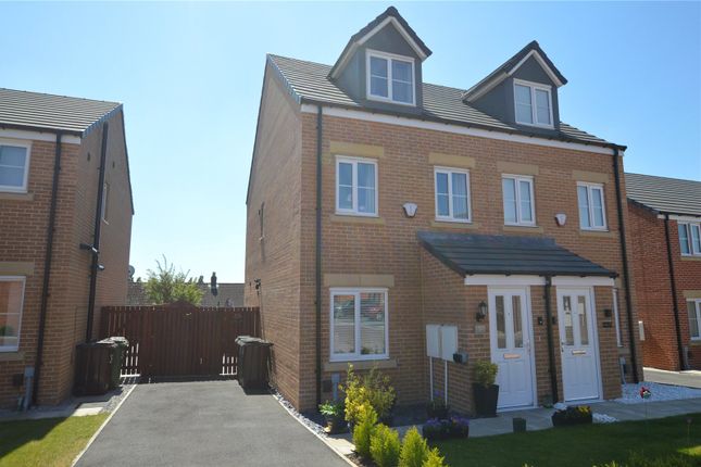 Sintering Close, Wakefield, West... 3 bed semi