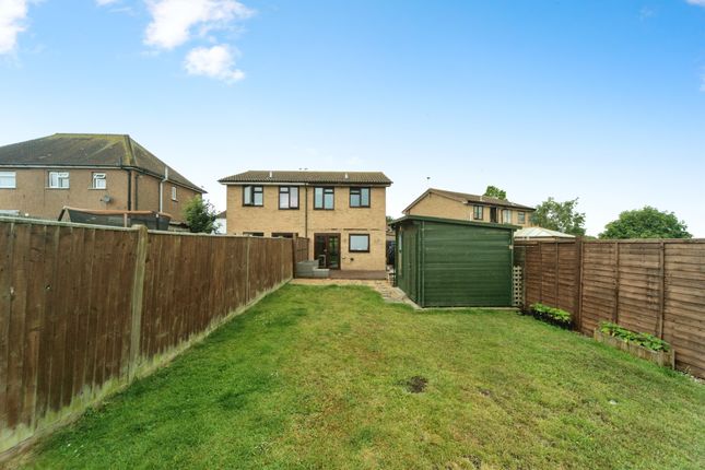 2 bedroom semi-detached house for sale