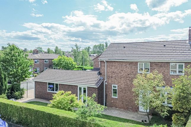 Lilac Grove, Warrington WA4 3 bed semi