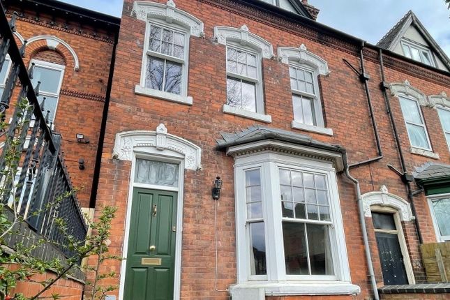 5 bed end terrace house