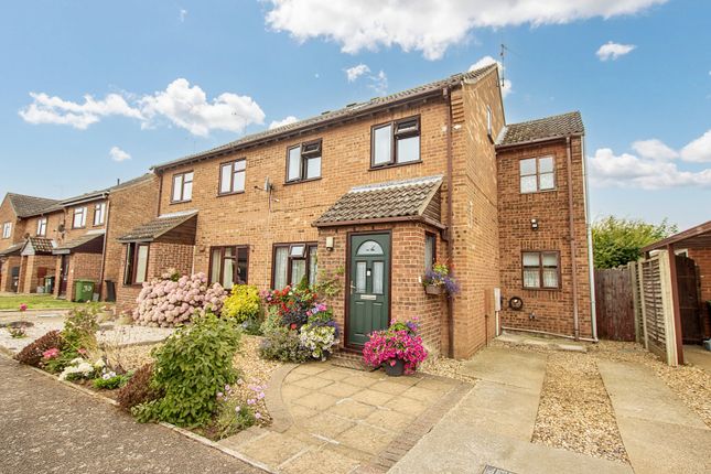 3 bed semi-detached house