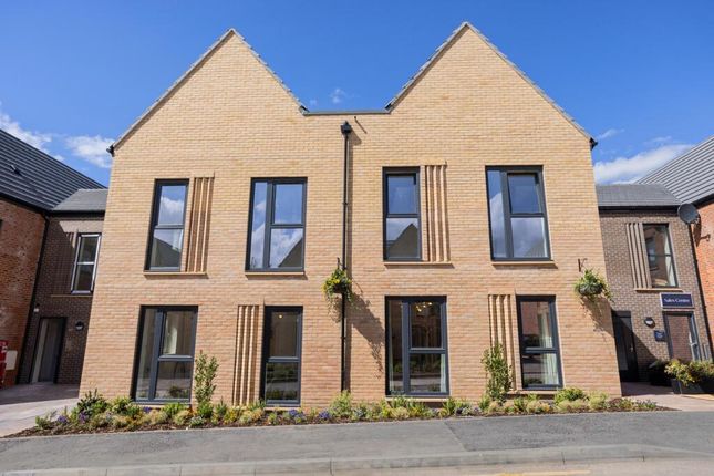 Montem Square, Montem Lane, Slough... 2 bed apartment for sale