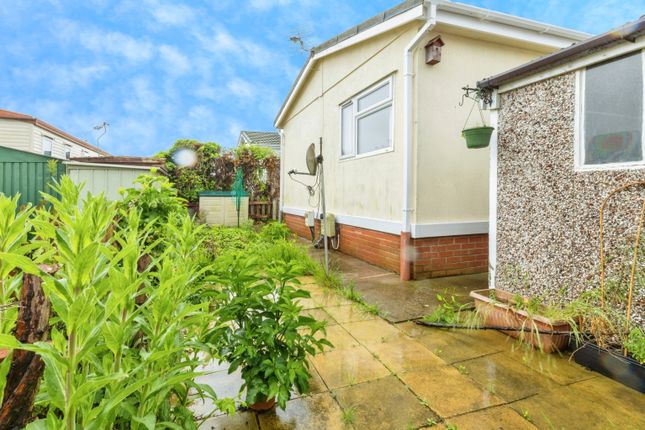 2 bed mobile/park home