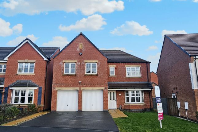 5 bedroom detached house for sale