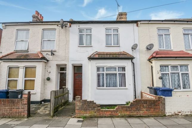 4 bed terraced house