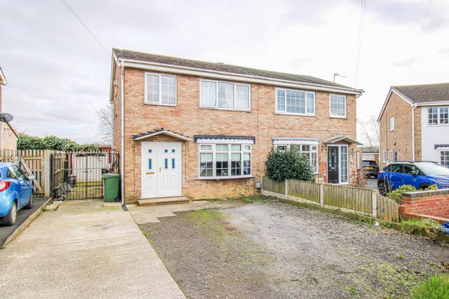 Wheatroyd Crescent, Ossett WF5 3 bed semi