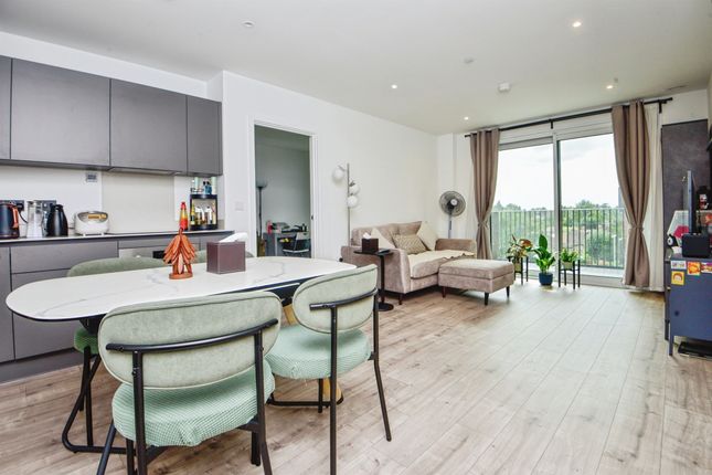 2 bed flat