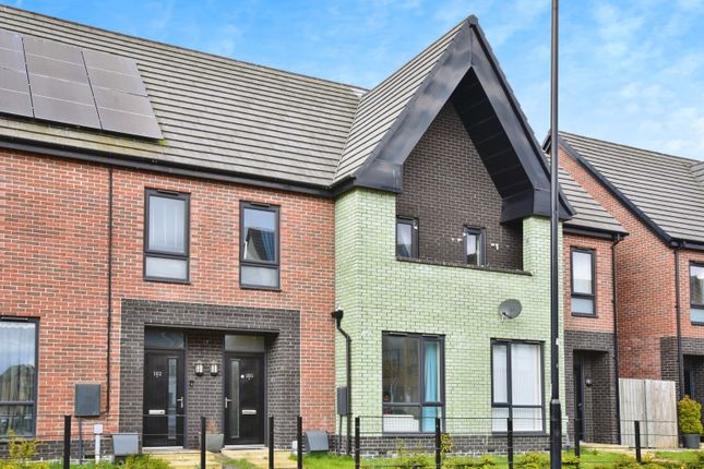 3 bedroom terraced house for sale