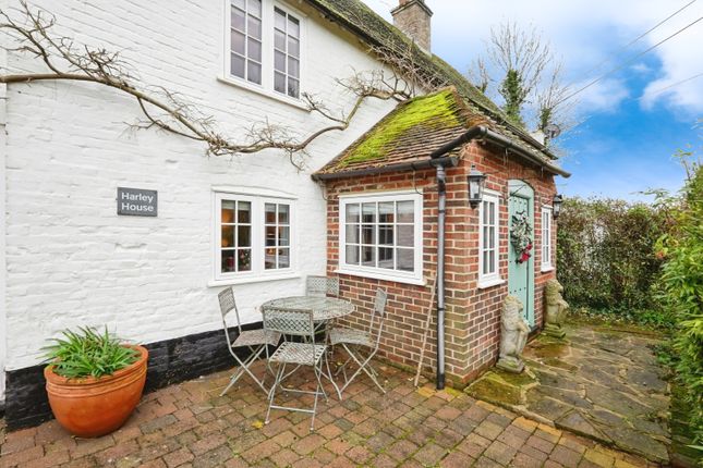 5 bedroom semi-detached house for sale