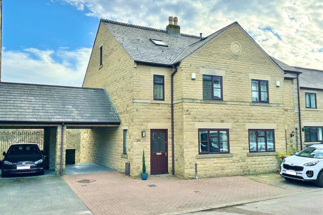 Old Smithy Road, High Peak SK22 4 bed semi
