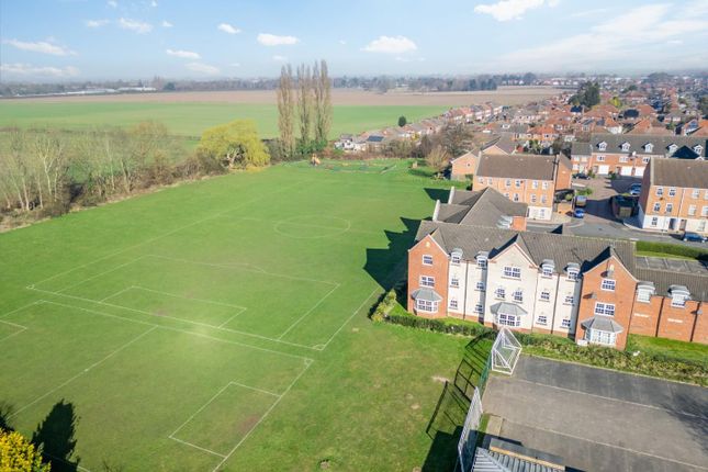 Field View House, Old School Walk, York 2 bed apartment for sale