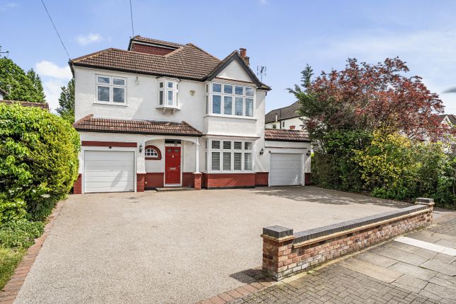 6 bedroom detached house for sale