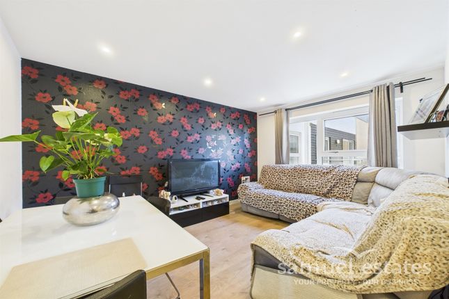 Orchid Lodge, Talbot Close, Mitcham, CR4 1 bed flat for sale