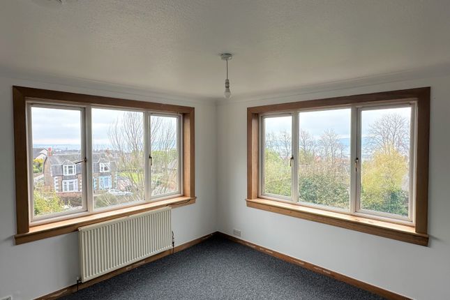 Minard Crescent, Dundee, DD3 4 bed townhouse for sale