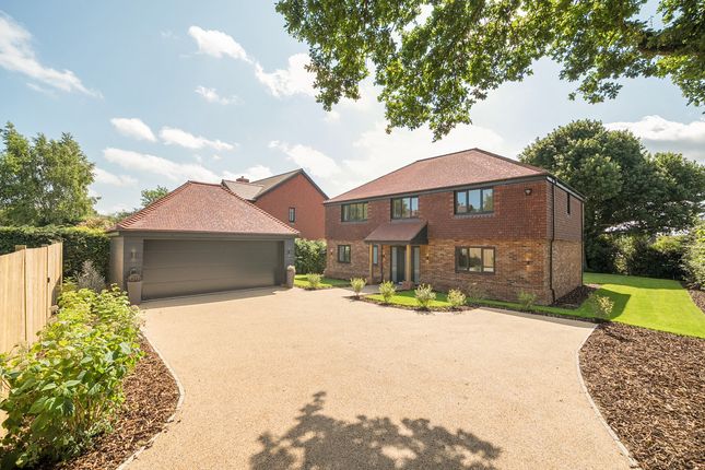 Angley Road, Cranbrook, TN17 4 bed detached house for sale