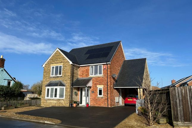 WITTS LANE, SWINDON SN5 5 bed detached house for sale