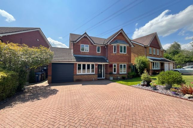 4 bed detached house