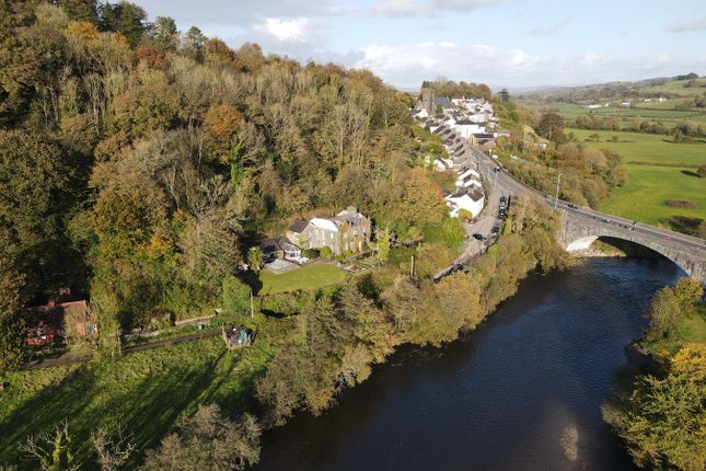 Bridge Street, Llandeilo, SA19 4 bed detached house for sale