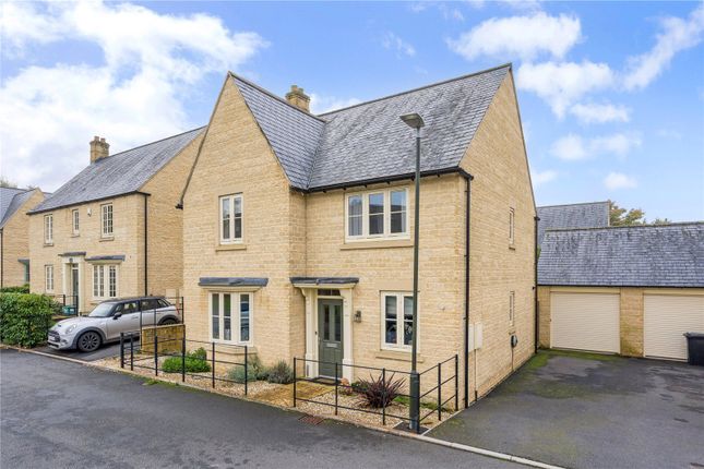 Clappen Close, Cirencester... 4 bed detached house for sale