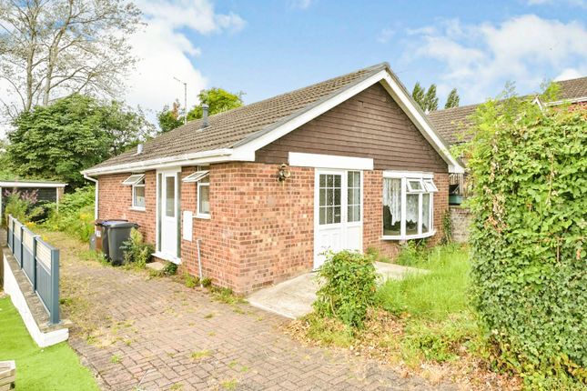 2 bedroom detached bungalow for sale