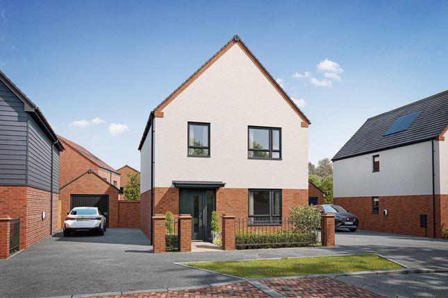 4 bed detached house
