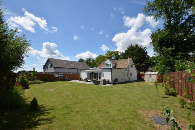 4 bedroom chalet for sale