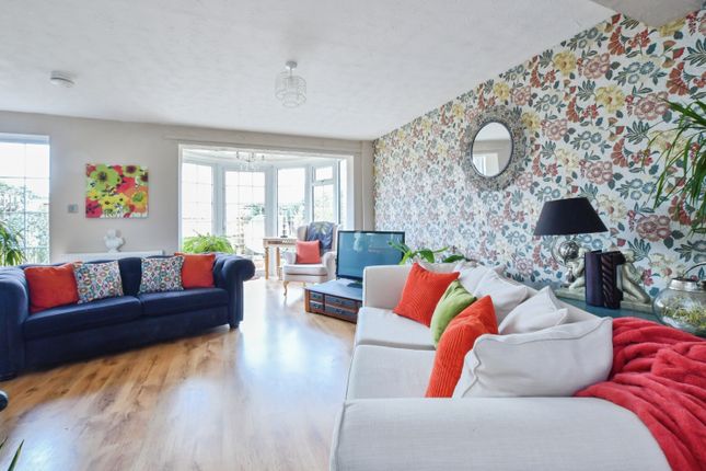 3 bed terraced house