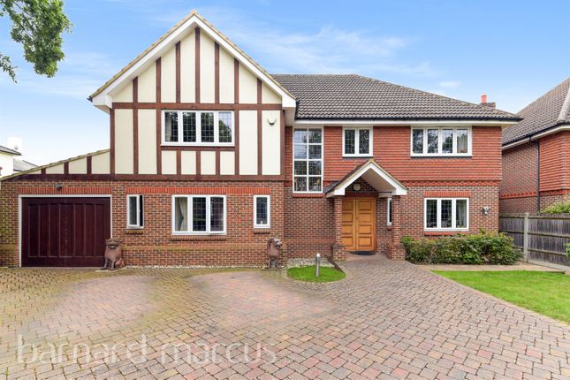 6 bed detached house