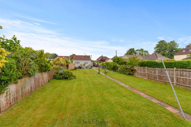 Lower Green Road, Pembury 3 bed detached bungalow for sale