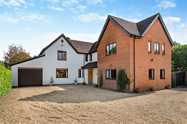 5 bed detached house