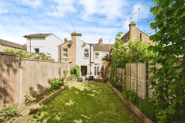 4 bedroom terraced house for sale