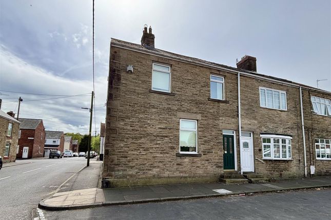 4 bedroom end of terrace house for sale
