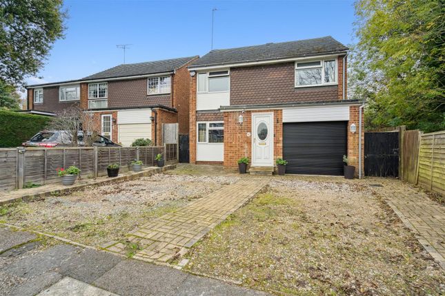 4 bed detached house