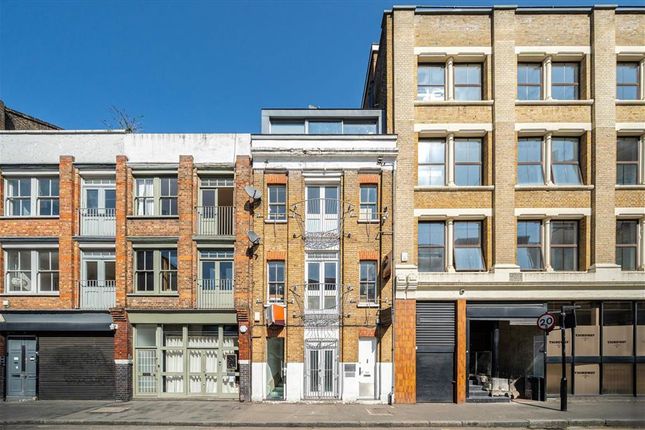 Cowper Street, London EC2A 1 bed flat for sale