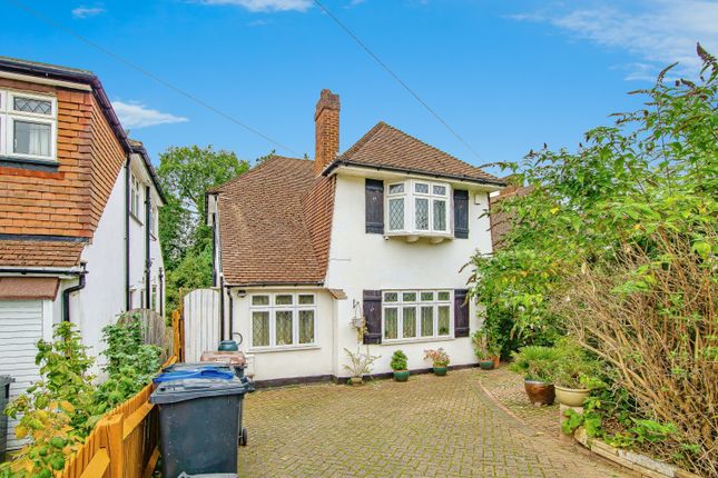 3 bed detached house