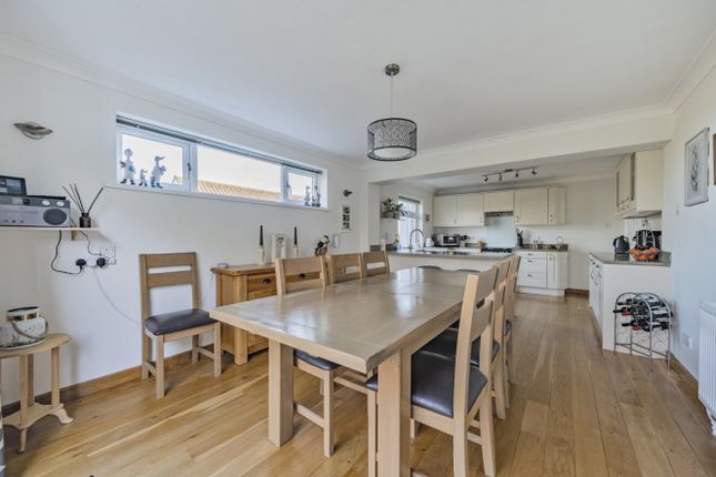 4 bedroom bungalow for sale