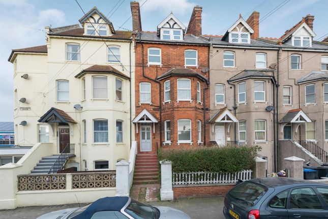 3 Penshurst Road, Ramsgate, CT11 1 bed flat for sale