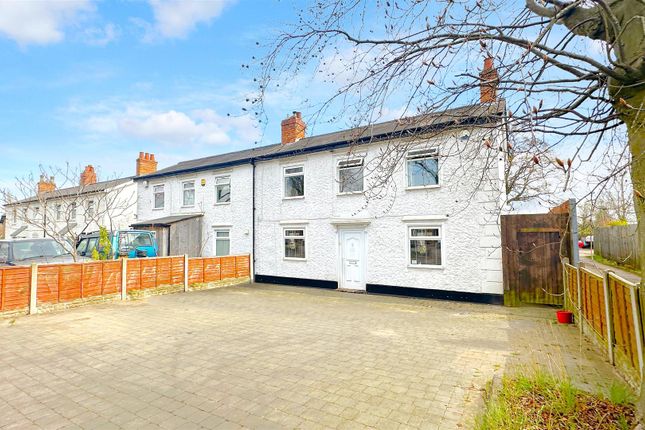 3 bed semi-detached house