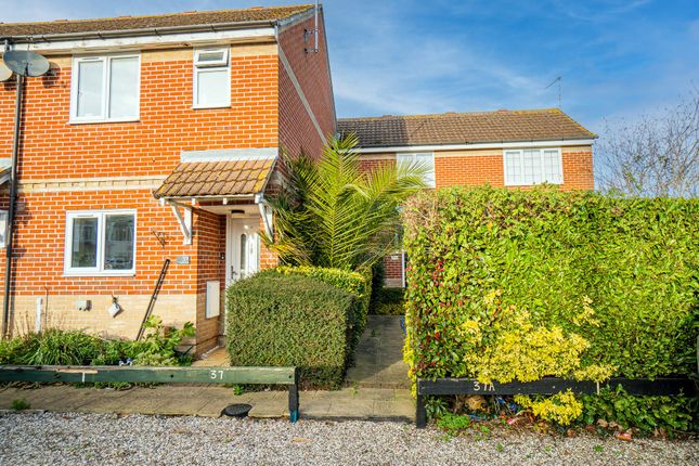 Sutton Road, Rochford, SS4 2 bed terraced house for sale