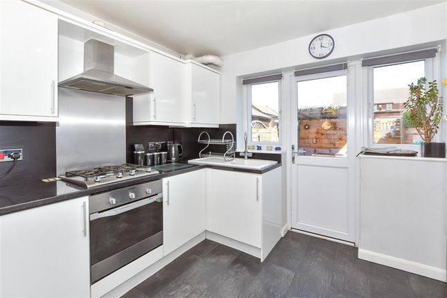 2 bed terraced house
