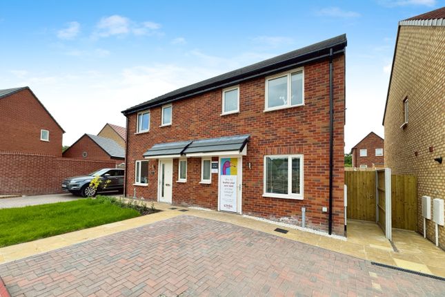 3 bedroom semi-detached house for sale
