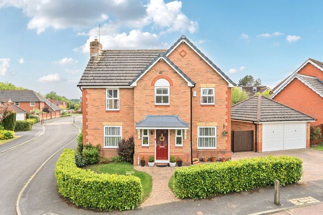 Long Crag View, Harrogate, HG3 4 bed detached house for sale