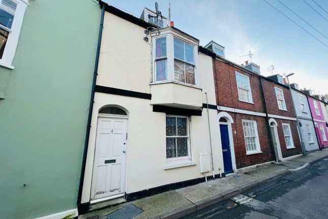 3 bedroom town house for sale
