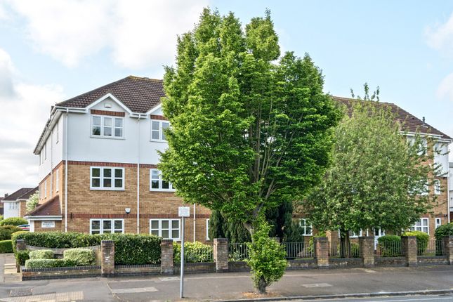 The Squires, Romford RM7 1 bed apartment for sale