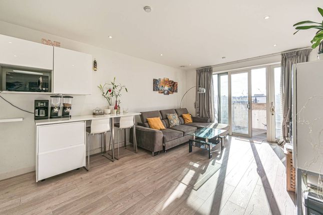 Damsel Walk, Hendon, London, NW9 2 bed flat for sale