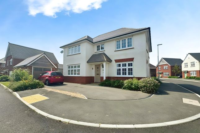 4 bed detached house