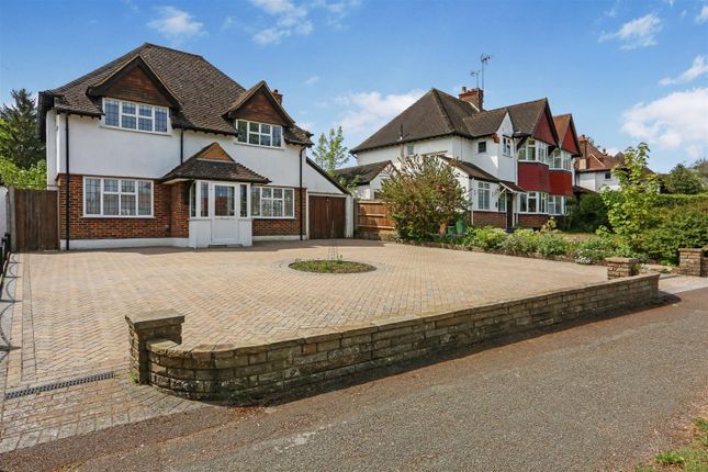 3 bed detached house